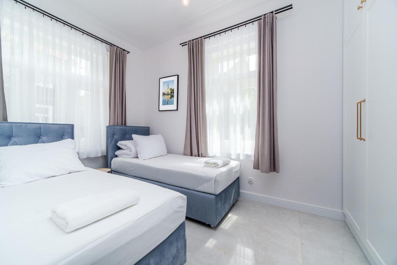 Rint - Zlota 8 Aparthotel เบียวิสตอก ภายนอก รูปภาพ